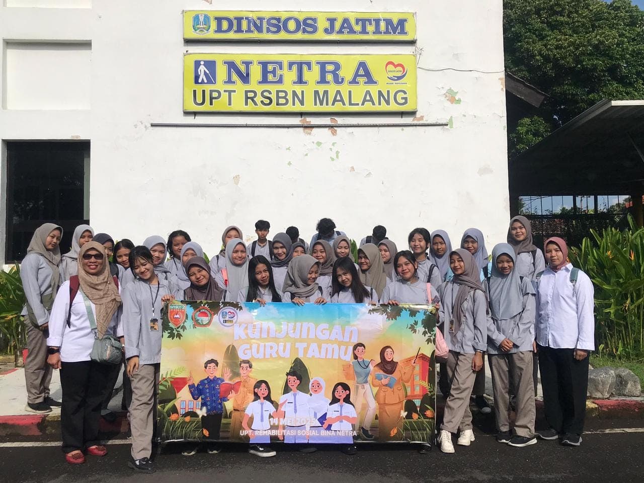 TINGKATKAN KOMPETENSI, KELAS X PEKERJA SOSIAL IKUTI KEGIATAN GURU TAMU DI UPT RSBN MALANG